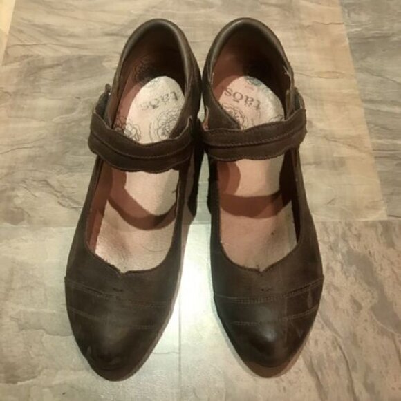 Comfort Leather Mary Janes Taos Angelica Distressed Brown Size 11 Casual - Picture 2 of 5